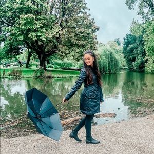 North face rain jacket . Zipper will not zip